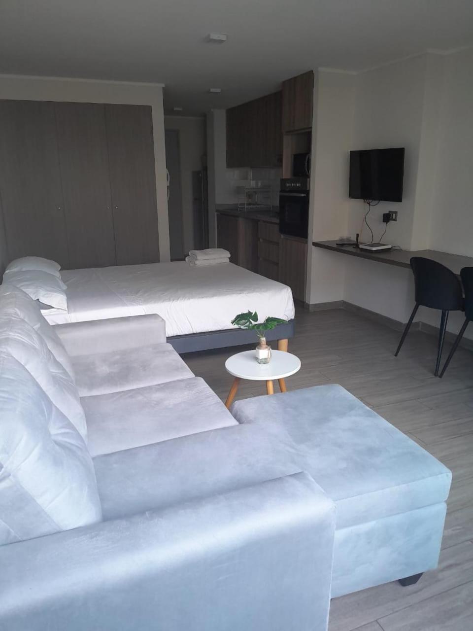 Apartment Suits Simple